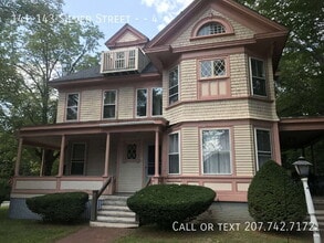 Building Photo - 141-143-143 Silver St