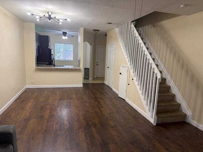 Foto del edificio - 8839 S Isles Cir