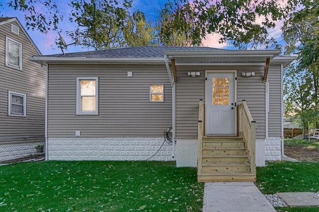 Building Photo - 1047 Ralston St