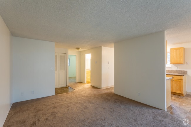 1BR, 1BA - 665 SF - Centennial