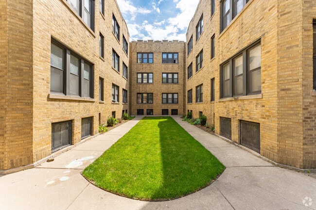 Building Photo - Newgard Apartments