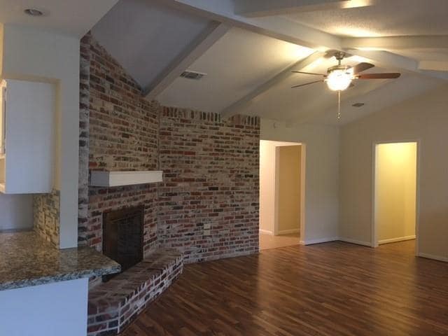 Building Photo - 7723 Braesview Ln