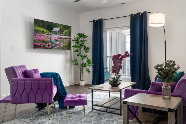 Foto del edificio - 5842 Leisure Ln