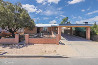 Building Photo - 201 W Borrego St