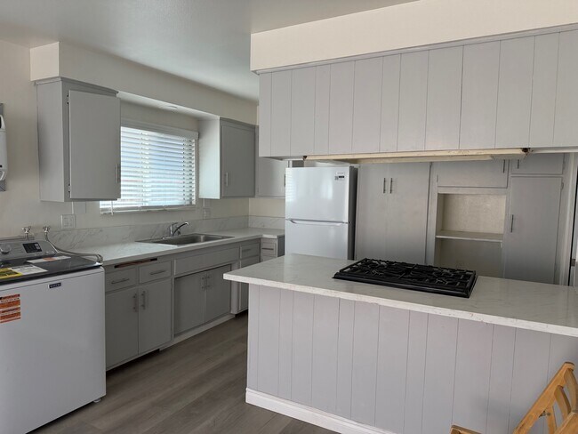 Foto del edificio - 400 W Glendon Way