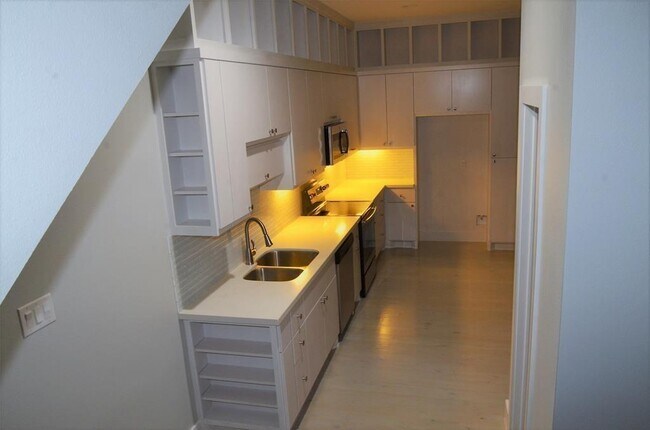 Foto del edificio - 1708 Winter St