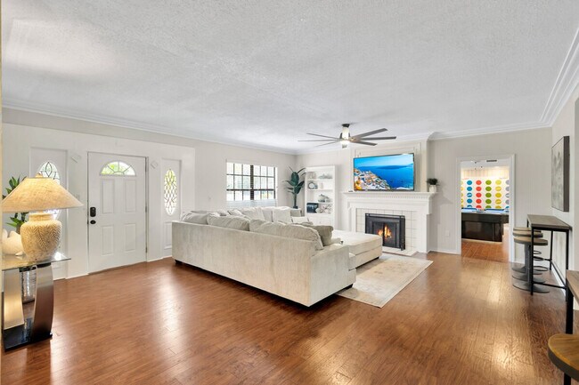 Foto del edificio - 1679 Tampa Rd