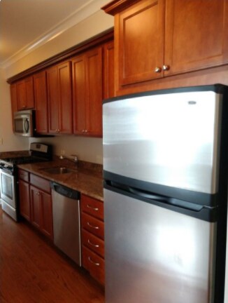 Foto del edificio - 2706 W Ainslie St