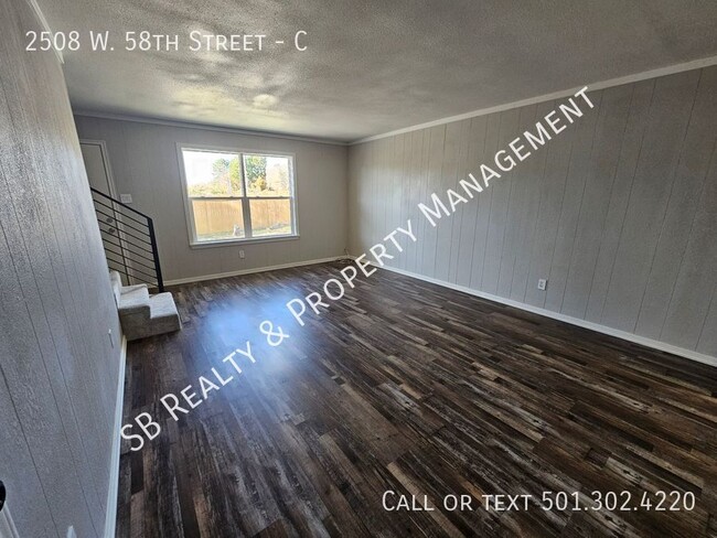 Foto del edificio - 2 Bedroom Townhouse in North Little Rock, AR!