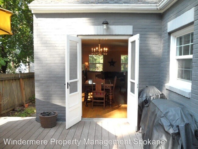 Building Photo - 3 br, 2 bath House - 1312 E 19th Ave
