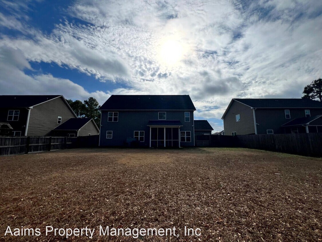 Foto del edificio - 4 br, 2.5 bath House - 2458 Market Hill Dr