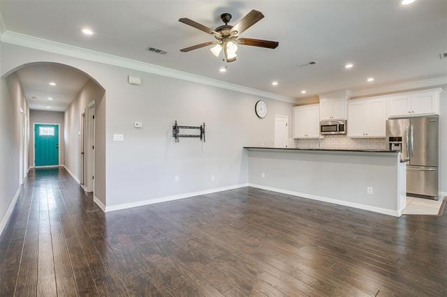 Building Photo - 5100 Curzon Ave