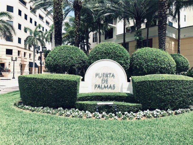 Foto del edificio - 888 Douglas Rd