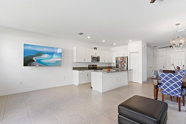 Foto del edificio - 3429 W 108th St