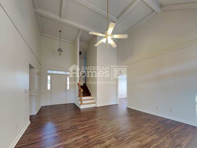 Building Photo - 1 Yardley Court