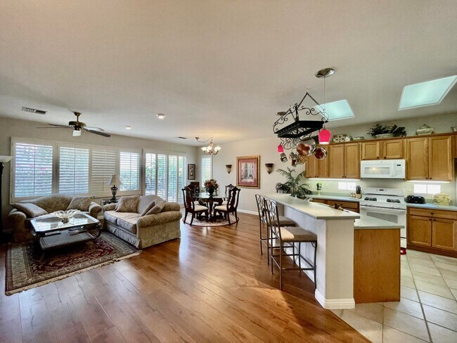 Building Photo - 78816 Tangerine Ct