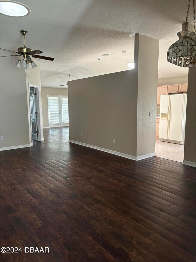 Building Photo - 1815 Forest Preserve Blvd