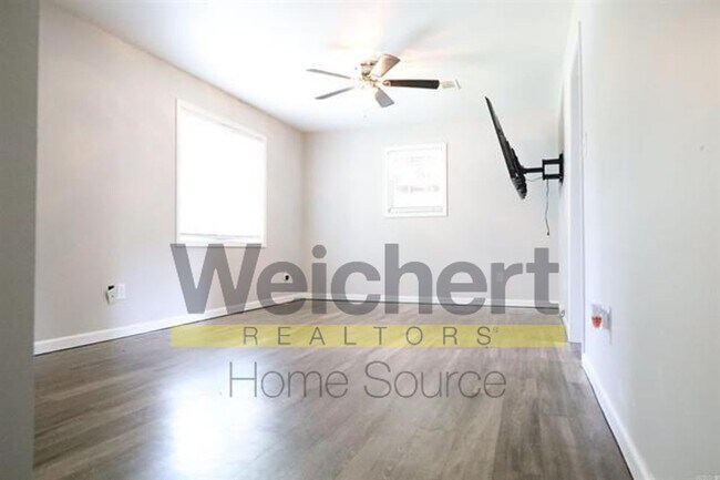 Building Photo - 3 bedroom, 1 bath home in Jonesboro