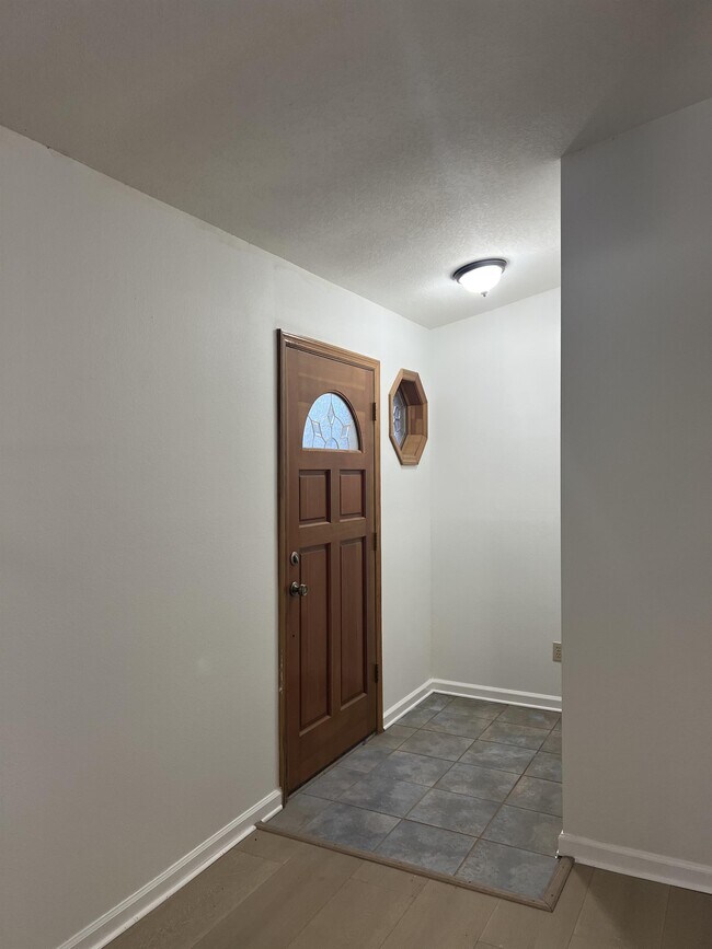 Foto del edificio - 2733 Masterson Ln
