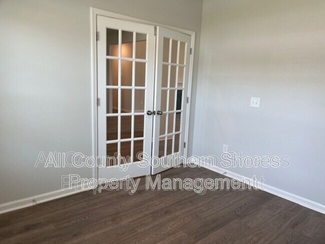 Foto del edificio - 5692 Whitebark Dr