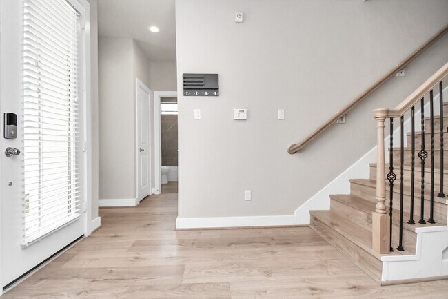 Foto del edificio - 1105 Olivier Ln