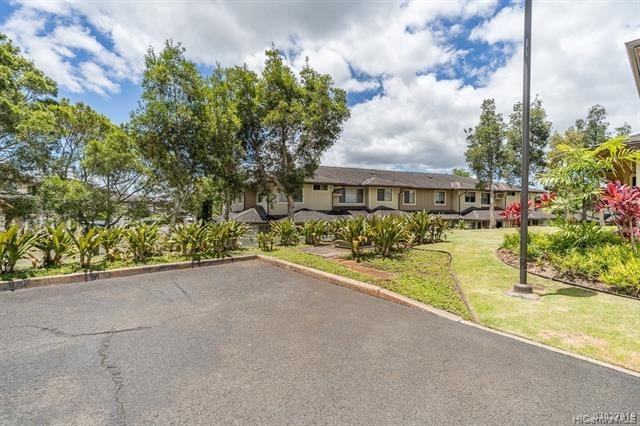 Building Photo - 95-927-927 Ukuwai St