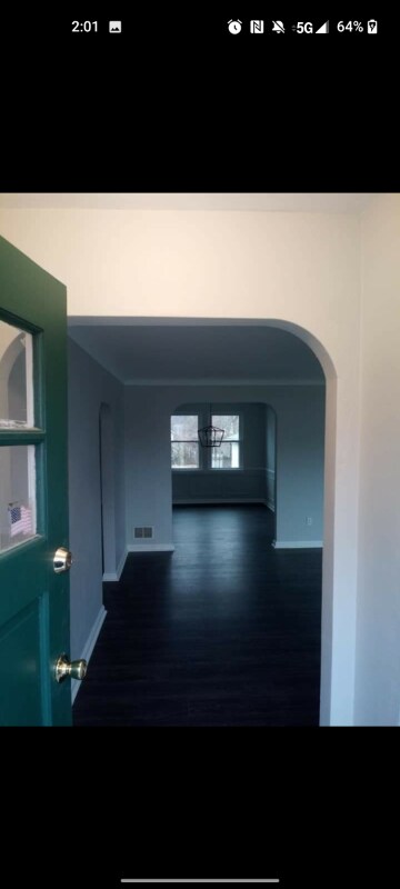 Foto del edificio - 333 N 41st St