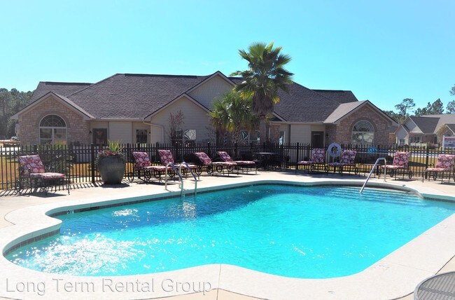 Foto del edificio - 3 br, 2.5 bath House - 401 Holmes Ave.