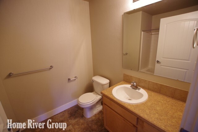 Foto del edificio - 16698 N Investor Loop