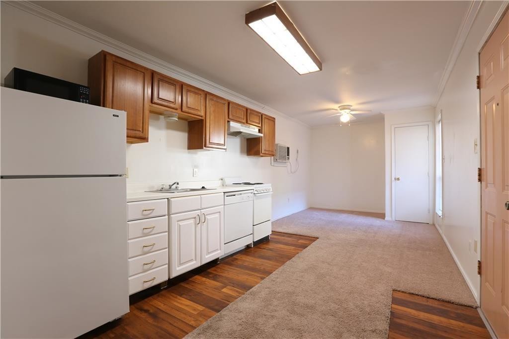 Primary Photo - 4539 Guadalupe St