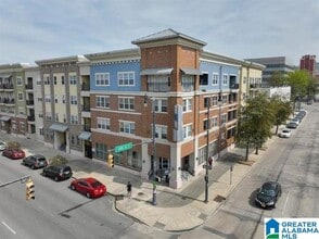 Building Photo - 401 20th St S