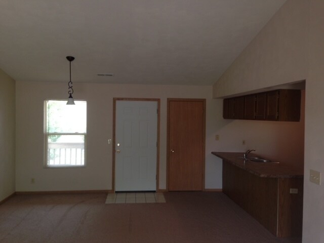 Foto del edificio - 4933 Pine Cone Ct