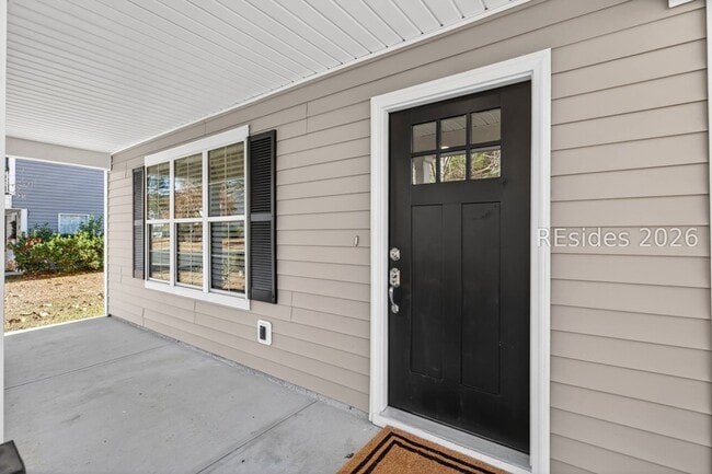 Building Photo - 225 University Pkwy