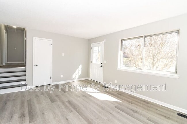 Building Photo - 2983 E Freedom Cir