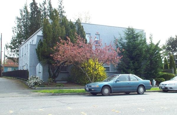 Primary Photo - 2516 Cornwall Ave