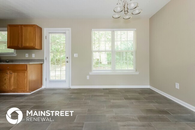 Foto del edificio - 405 Hawthorne Cir