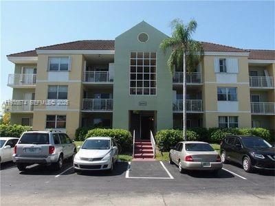 Foto del edificio - 8540 SW 212th St