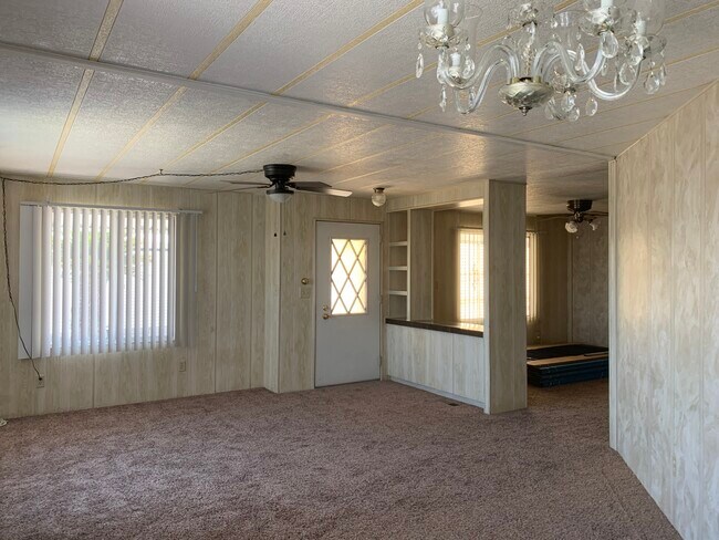 Building Photo - 1671 Cabrillo Dr