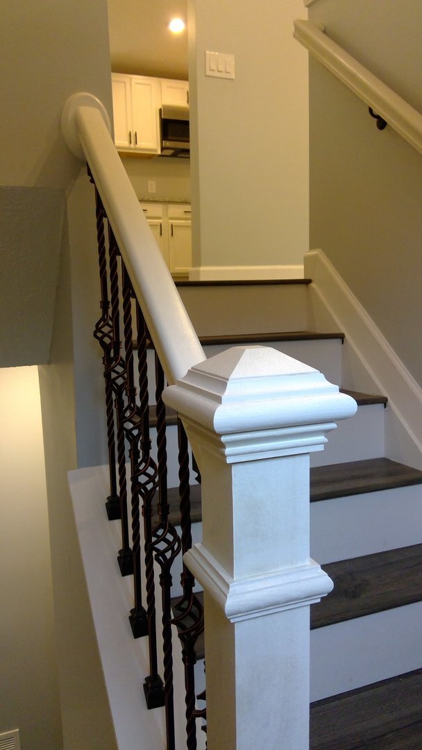 Building Photo - Newly Renovated Home