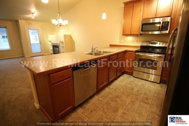 Building Photo - 7787 Stepping Stone Ln