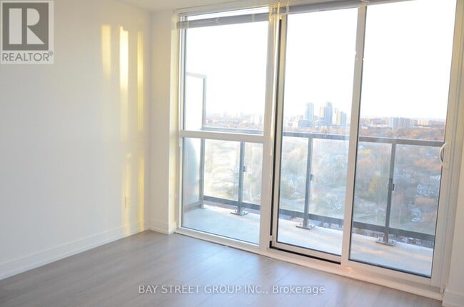 Building Photo - 20 Thomas Riley Rd