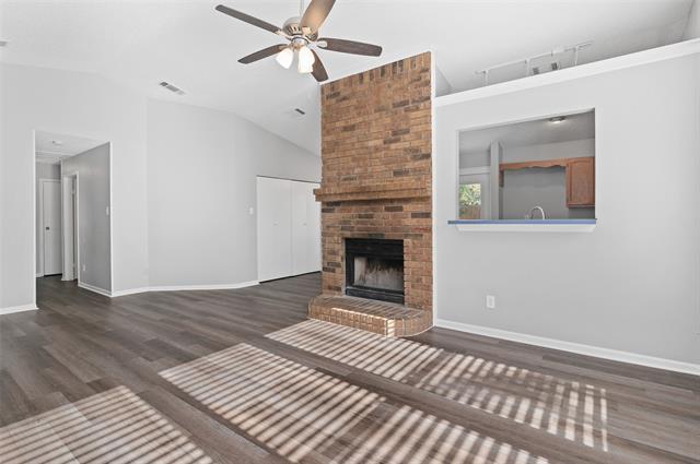 Foto del edificio - 3521 Glenview Dr