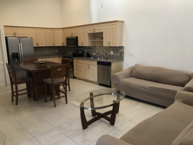 Foto del edificio - 14126 Lily Ct