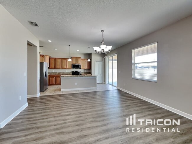 Building Photo - 13432 Graham Yarden Dr