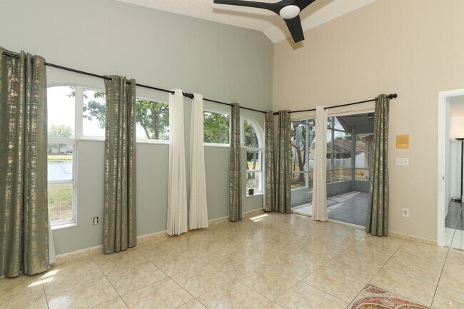 Foto del edificio - 743 Deacon Winn Ct