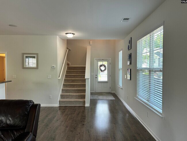 Building Photo - 309 Lanyard Ln