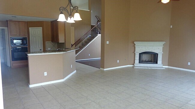 Building Photo - 21911 Canyonwood Park Ln