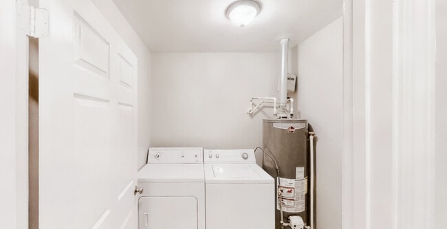 Building Photo - 149 Harlan Rd SW