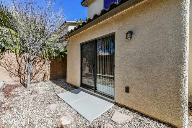 Foto del edificio - 3 br, 2.5 bath House - 11005 Florence Hill...