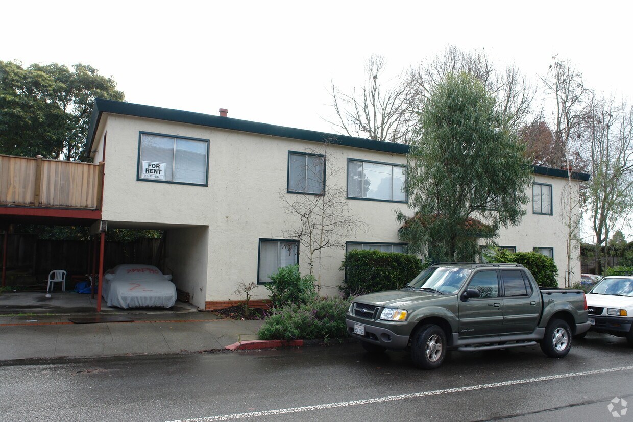 Primary Photo - 1612 Hopkins St